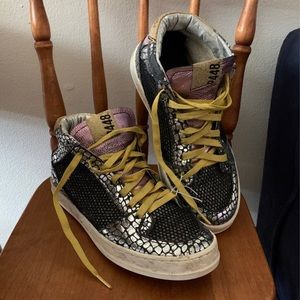 P448 Sneakers - 7.5 High Top